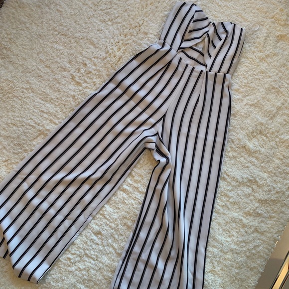 Romper - Picture 1 of 2